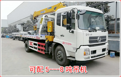 东风天锦带吊平板清障车